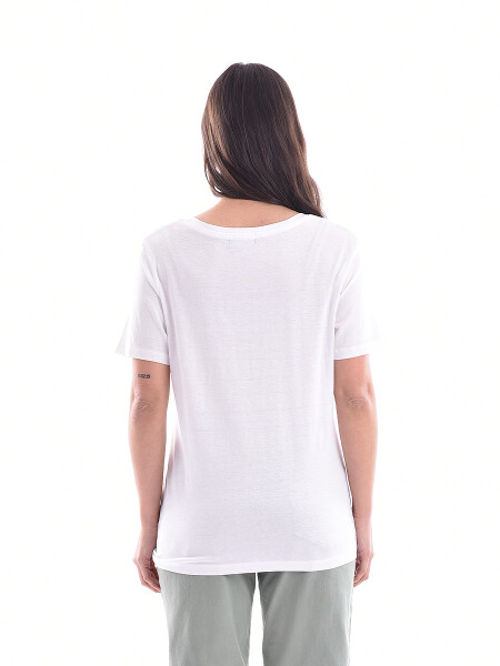 REMERA ESCOTE V BLANCO