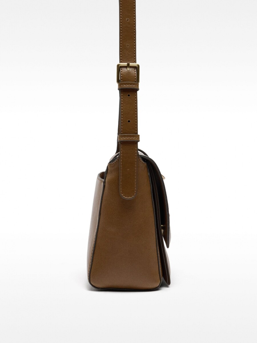 Bolso Bandolera Con Solapa Imantada camel