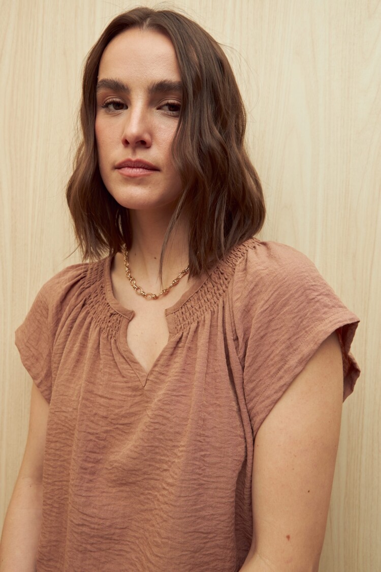 BLUSA GUILFORD Beige Oscuro