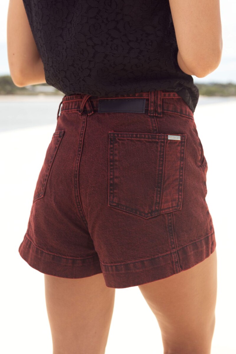 Short Varna Rojo