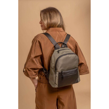 Mochila Orquidia Verde Militar