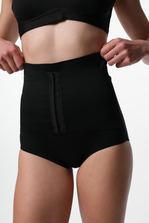 Bombacha Slim Wallis Negro