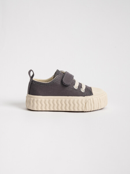 Zapatilla deportiva deportiva acordonada Gris