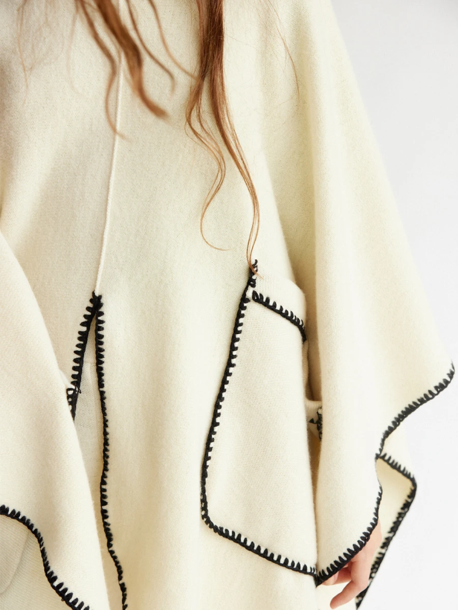 Poncho Merino - Natural/negro 