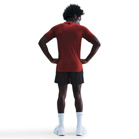 Remera Nike Dri Fit Npt Manga Corta De Hombre Rojo