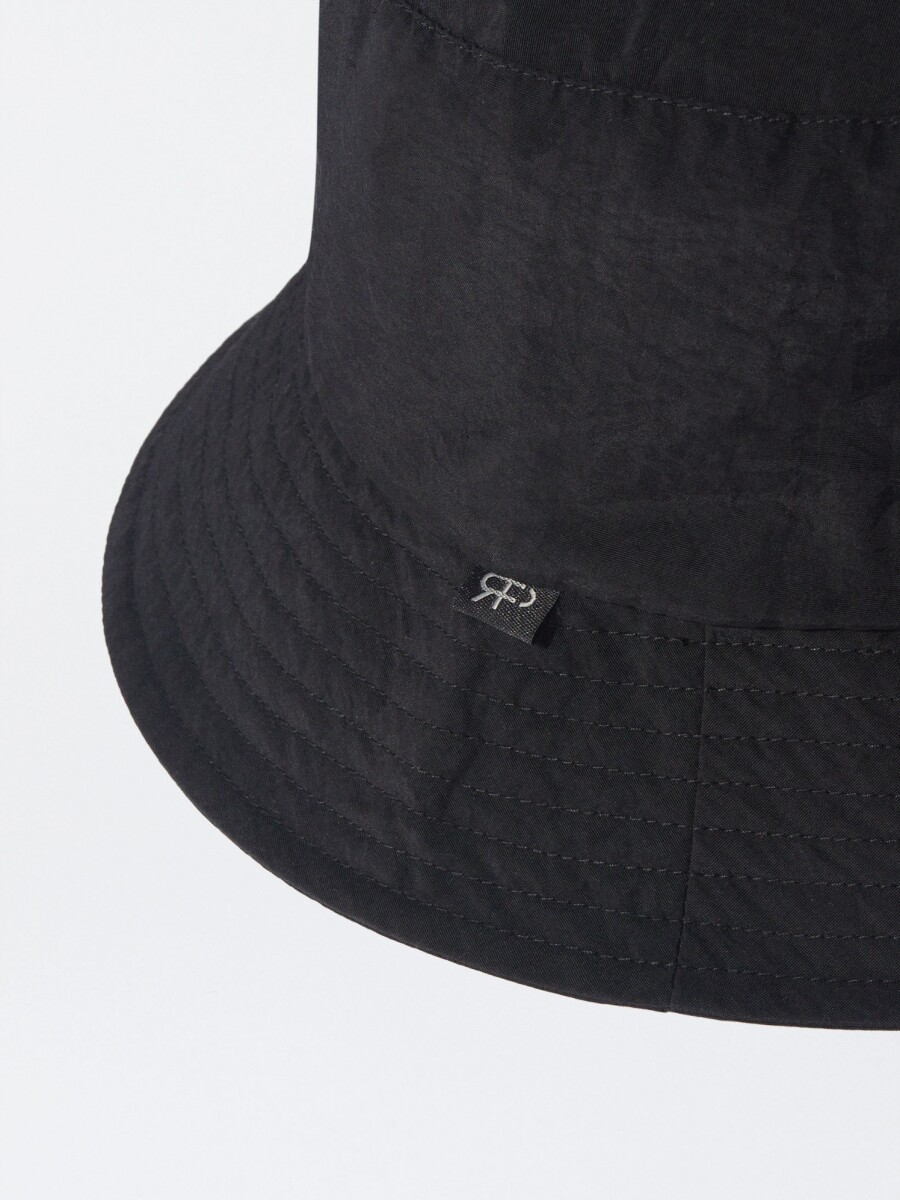 Gorro Bucket Impermeable negro