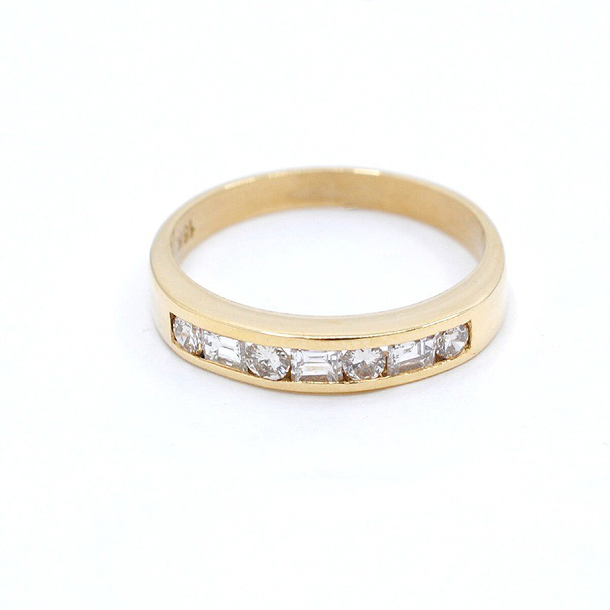 Anillo En Oro 18K, Brillantes Redondos Y Brillantes Baguette 