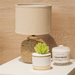 LAMPARA PORCELANA SISAL D20x32CM CAMEL/BLANCO LAMPARA PORCELANA SISAL D20x32CM CAMEL/BLANCO