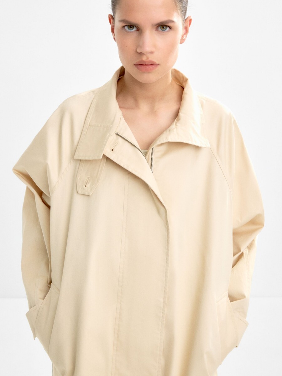 Trench De Algodón Cuello Alto crudo