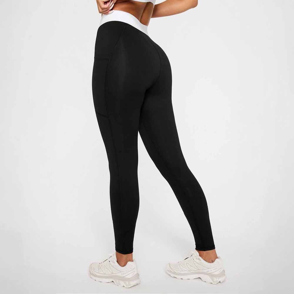 Leggings On-The-Go Power Hold High-Waisted Mujer 
