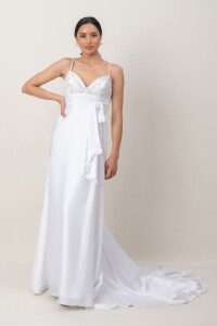 VESTIDO MANANTIAL VESTIDO MANANTIAL