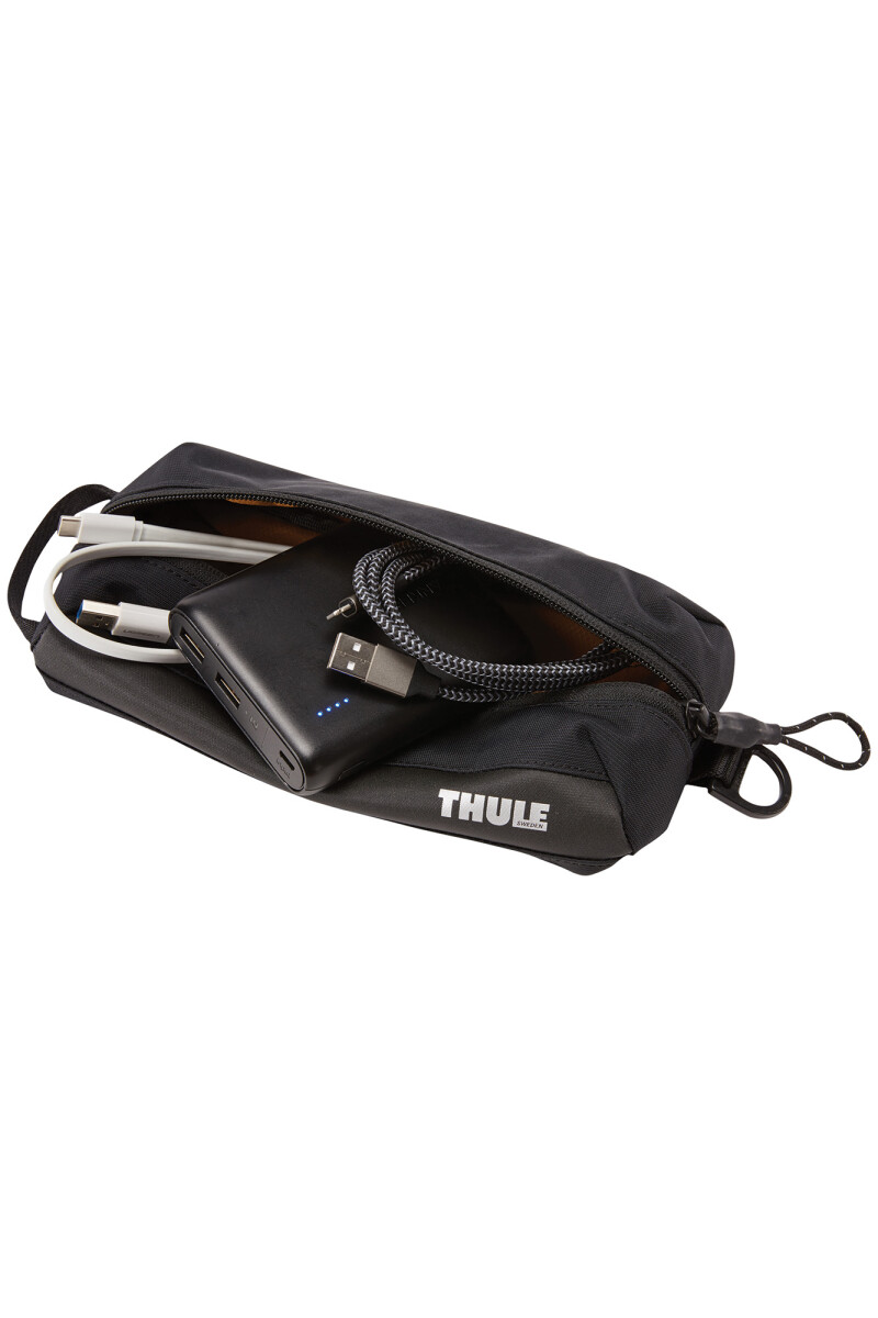 Thule Paramount Cord Pouch Small - Black Thule Paramount Cord Pouch Small - Black