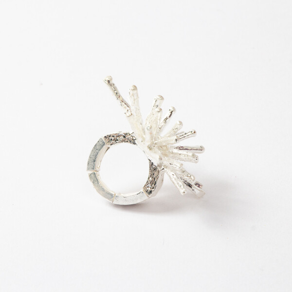 ANILLO TBILISI PLATEADO ANILLO TBILISI PLATEADO