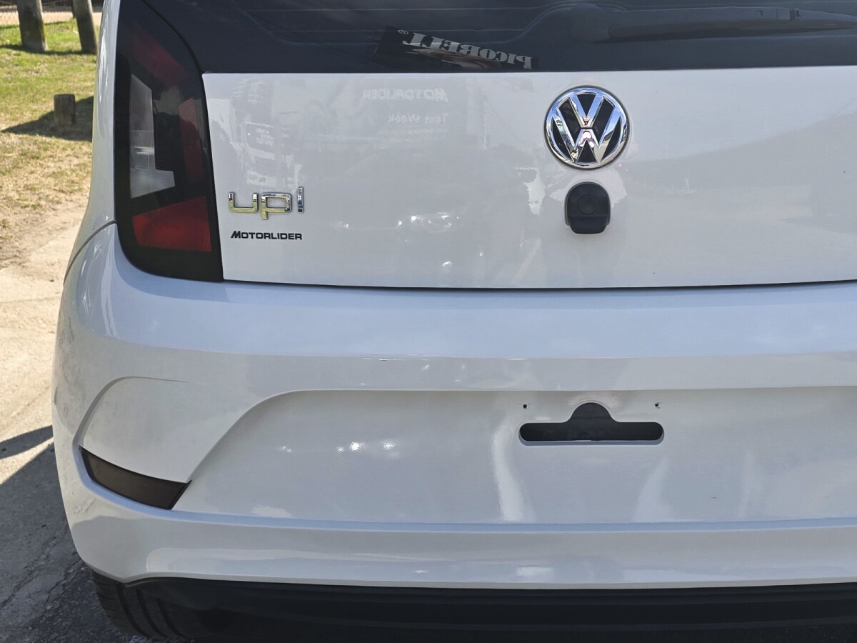 Volkswagen Up Move 1.0 Extra Full | Permuta / Financia Volkswagen Up Move 1.0 Extra Full | Permuta / Financia