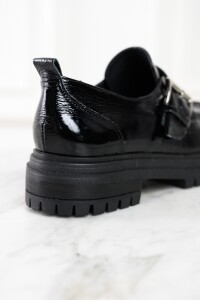 Zapato Hebilla Charol Negro