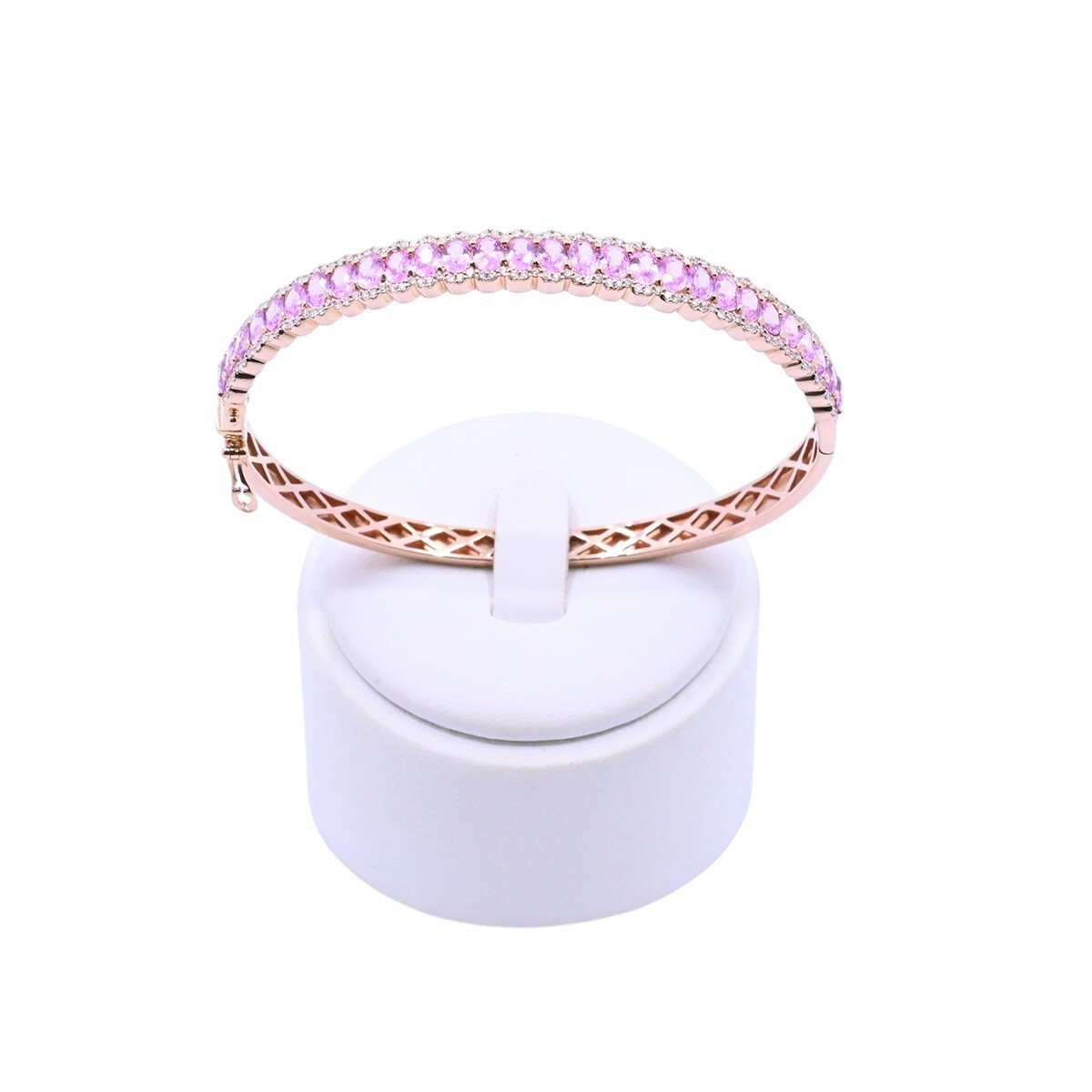 Pulsera oro 18k con corindones rosa y brillantes. 