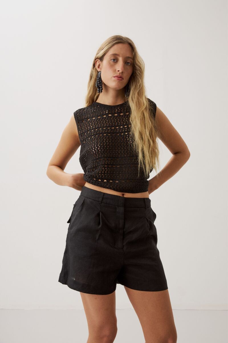 Sari Black