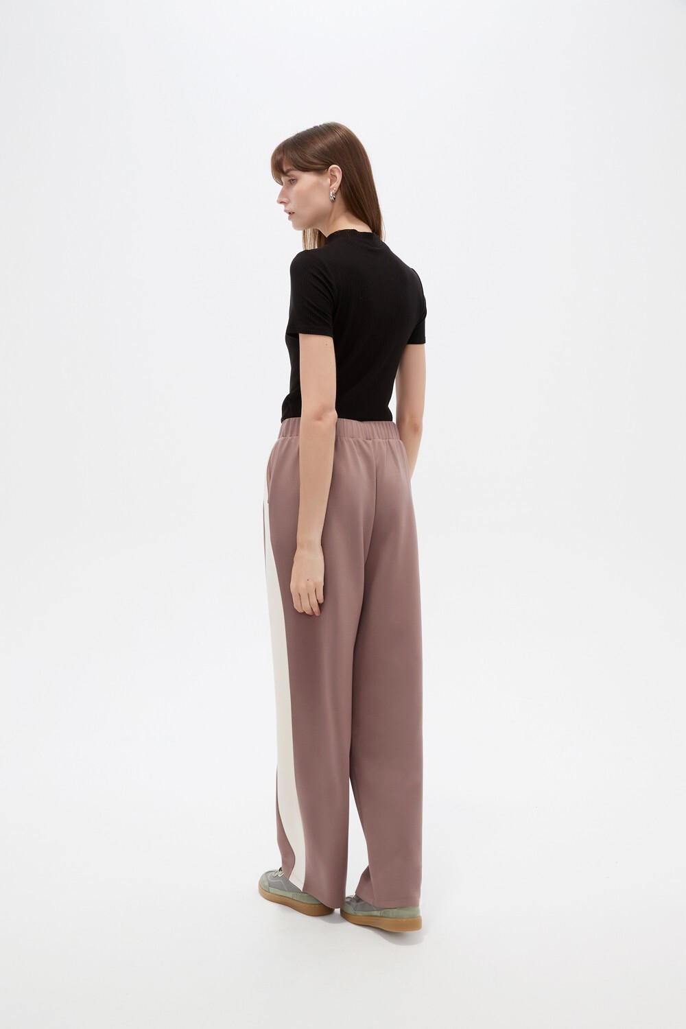 Pantalon Deportivo Rachelle Estampado 1
