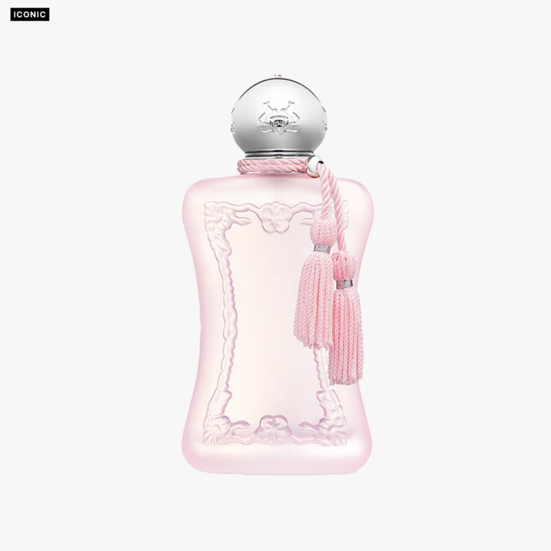 DELINA LA ROSÉE DELINA LA ROSÉE