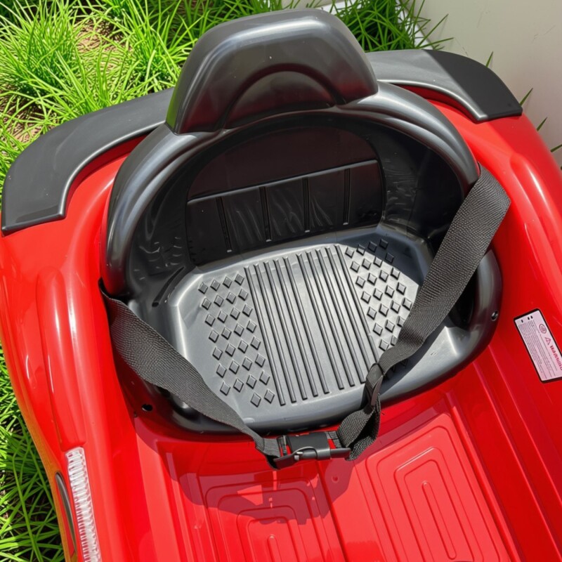Auto a Batería Modelo Rindt con control remoto Rojo