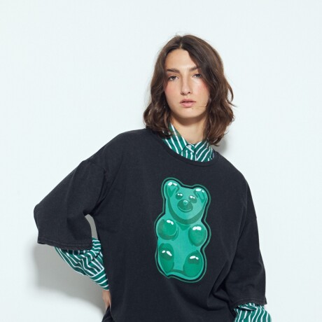 REMERA PEPEROMIA Negro