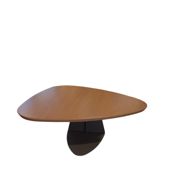 Mesita De Centro de 3 lados tapa madera clara base en hierro color chocolate suave Mesita De Centro de 3 lados tapa madera clara base en hierro color chocolate suave