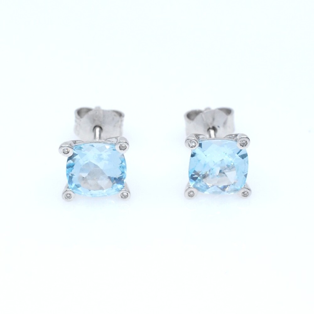Caravanas oro 18k blanco , topacio azul y brillantes Caravanas oro 18k blanco , topacio azul y brillantes