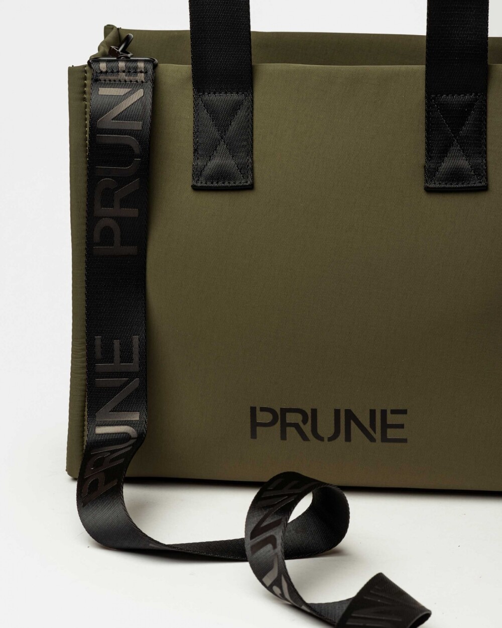 Cartera de mano Flight en nylon Verde