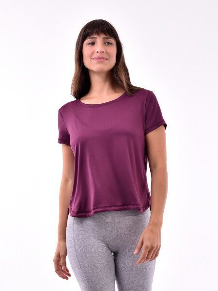 REMERA ROMERO PURPURA