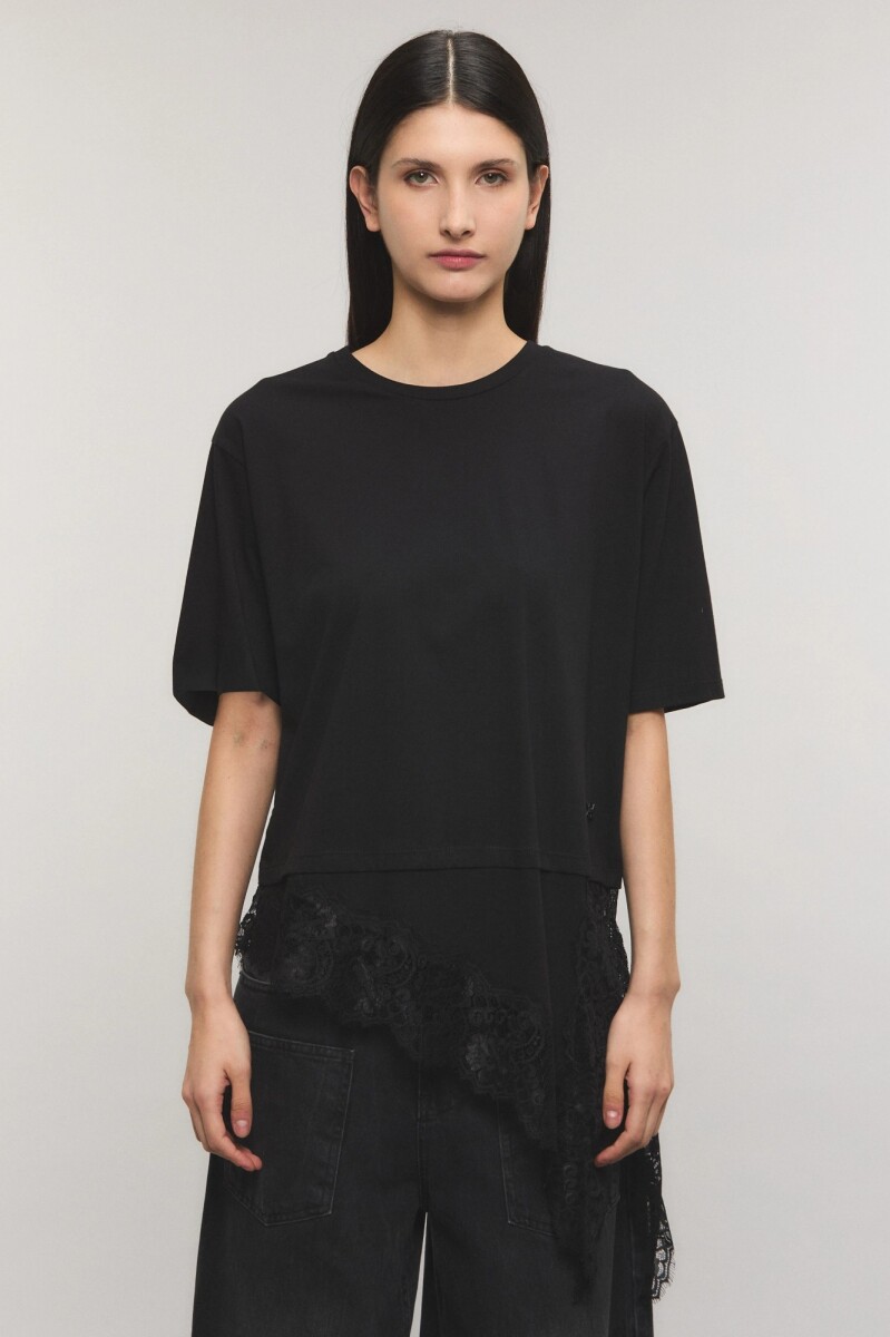 REMERA LACE 