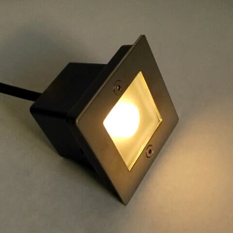 Luminaria de embutir LED cálida 2W IP65 70x70x55mm IX4806