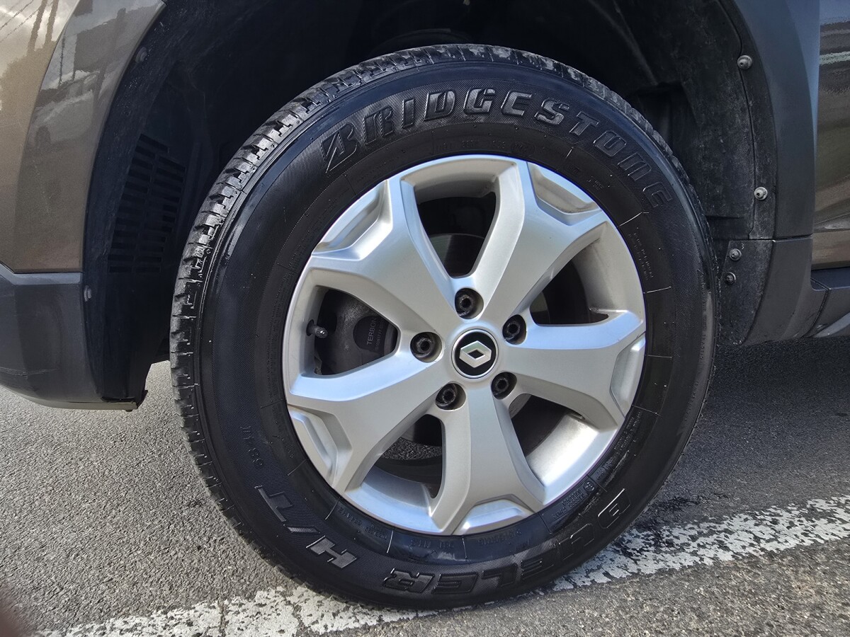 Renault Duster CVT EXCELENTE ESTADO! | Permuta / Financia Renault Duster CVT EXCELENTE ESTADO! | Permuta / Financia