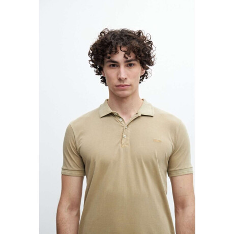 Remera polo Wolf Pistacho