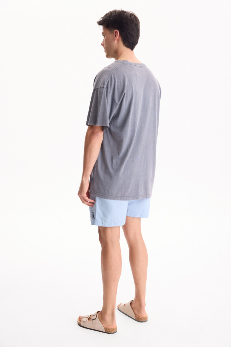 Remera Downtown Gris