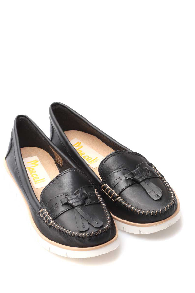 Zapato Mocasín Con Fleco Cuero Negro Blanco