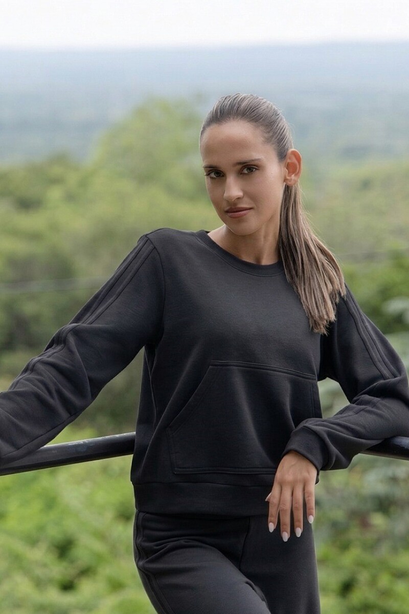 Buzo de Moleton. Buzo de Moleton.