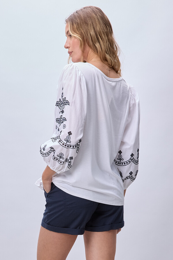 Blusa Bordada BLANCO/AZUL