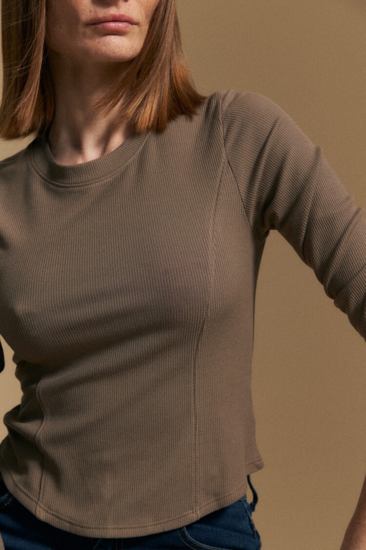 REMERA TRAVIS Visón