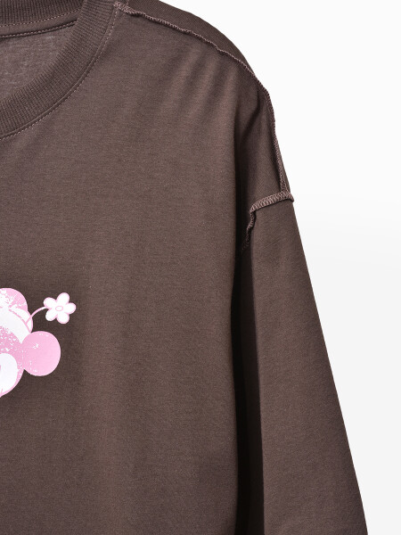 REMERA BROKEN M&M MARRON OSCURO