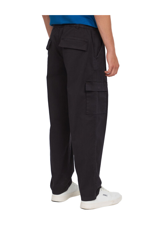 Pantalones Essentials Cargo Negro Pantalones Essentials Cargo Negro
