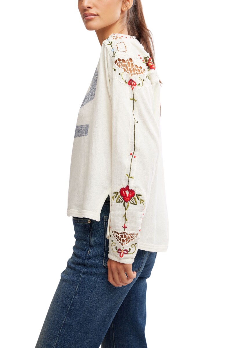 LILITH TEE Marfil