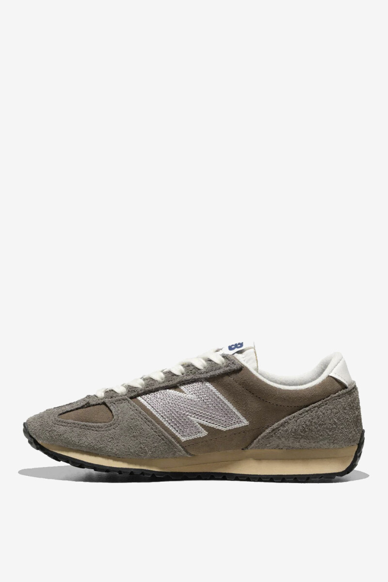 NB 4717 Marron