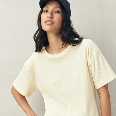 REMERA BASILE AMARILLO PASTEL