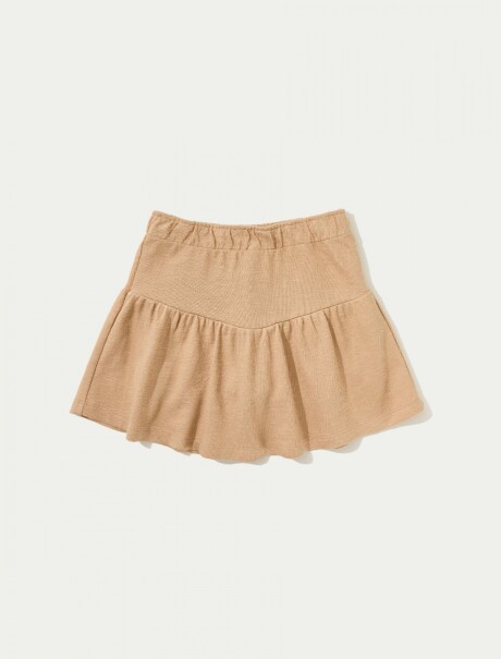 FALTA SHORT CON VOLANTES BEIGE