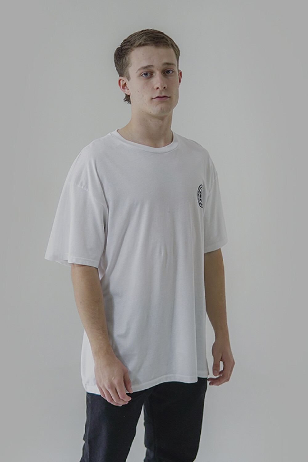 Remera Pulau Bad Decisions Blanco