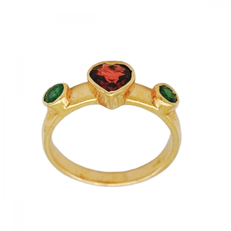 Anillo Corazón-Plata rodinada con micra oro 18k-Piedra Granate y Esmeralda-AN2000 conpiedra