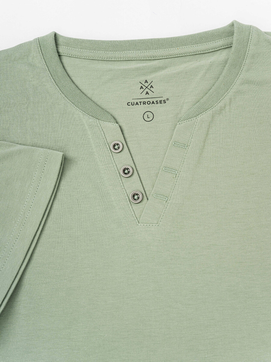 T-shirt m/c botones - oliva 