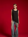 Musculosa Qesir Negro