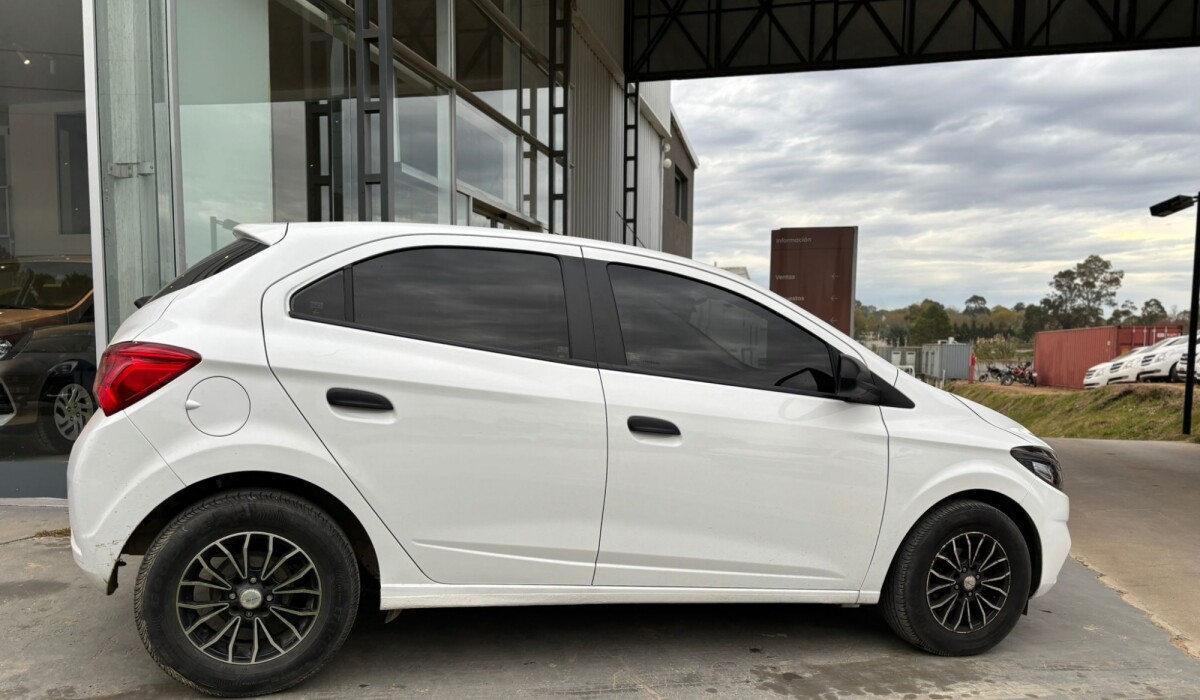Chevrolet Joy 1,0 - 2023 Chevrolet Joy 1,0 - 2023