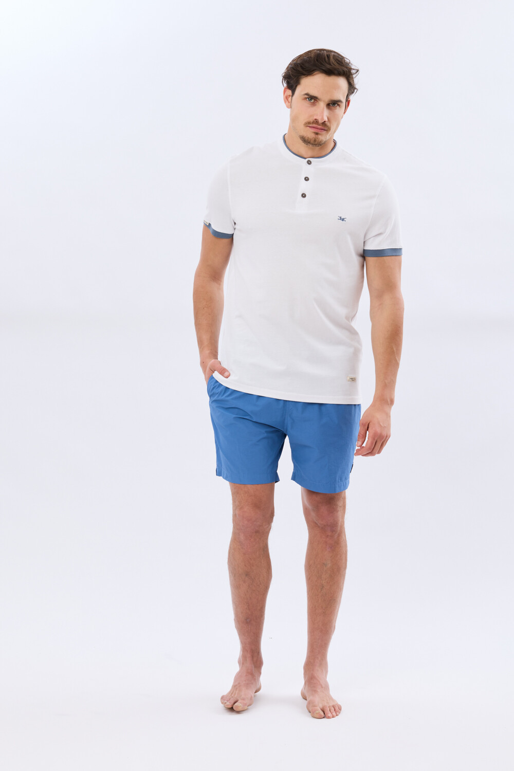 SHORT DE BAÑO LISO Celeste